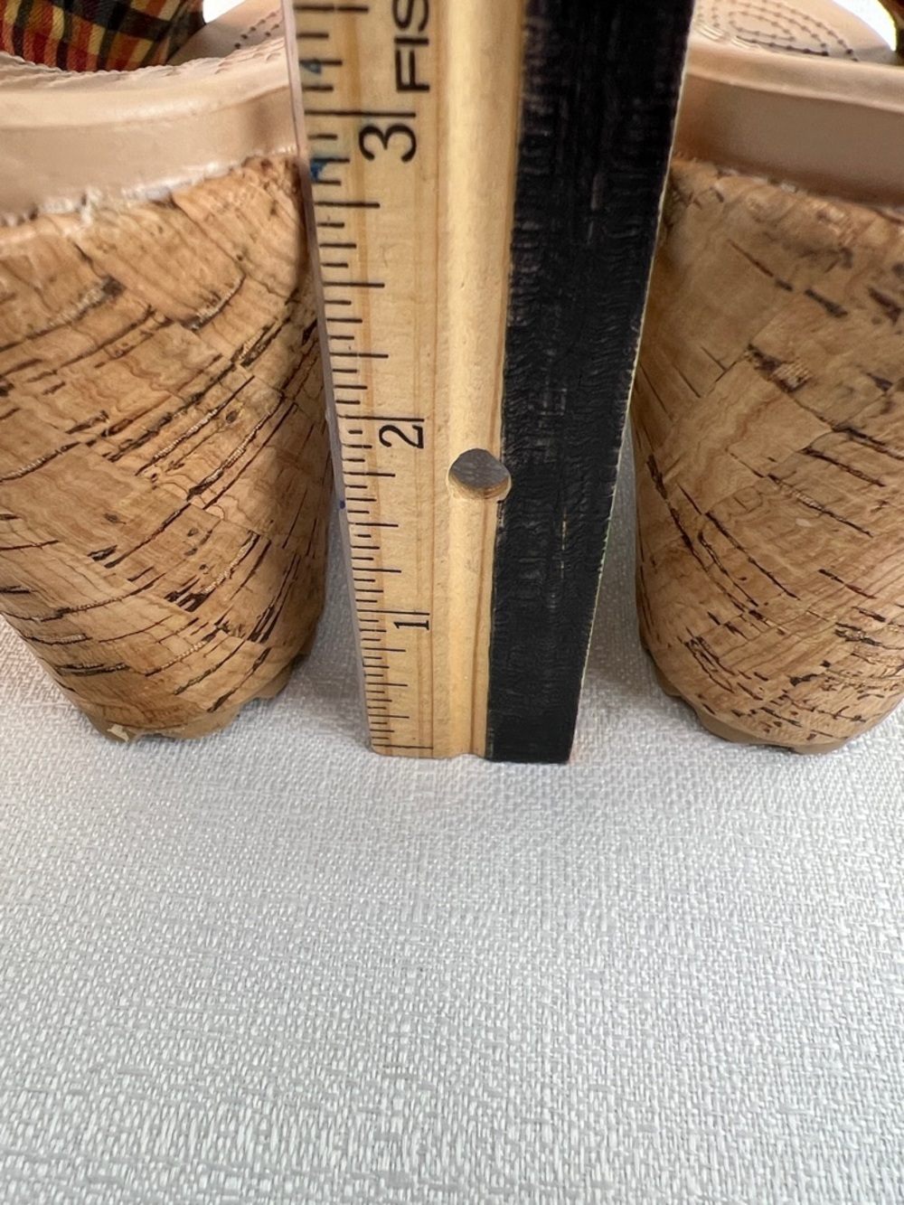 CROCS Brown Wedge Sandals 8,with Plaid Trim inside. Cork wedge - Picture 4 of 6